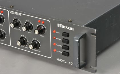 Maxon-AD-230 ultra analogue flanger/delay